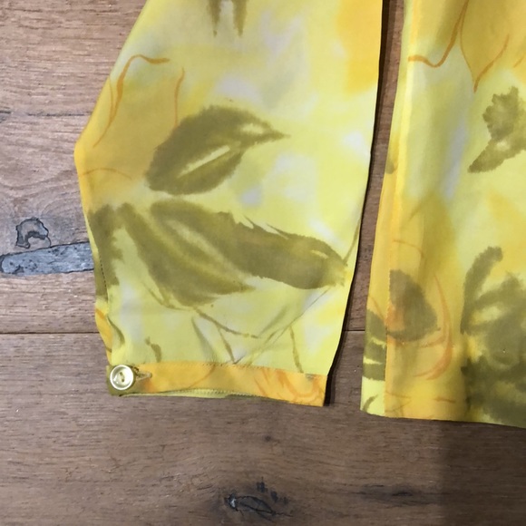 Vintage Button Back Top - Picture 4 of 8